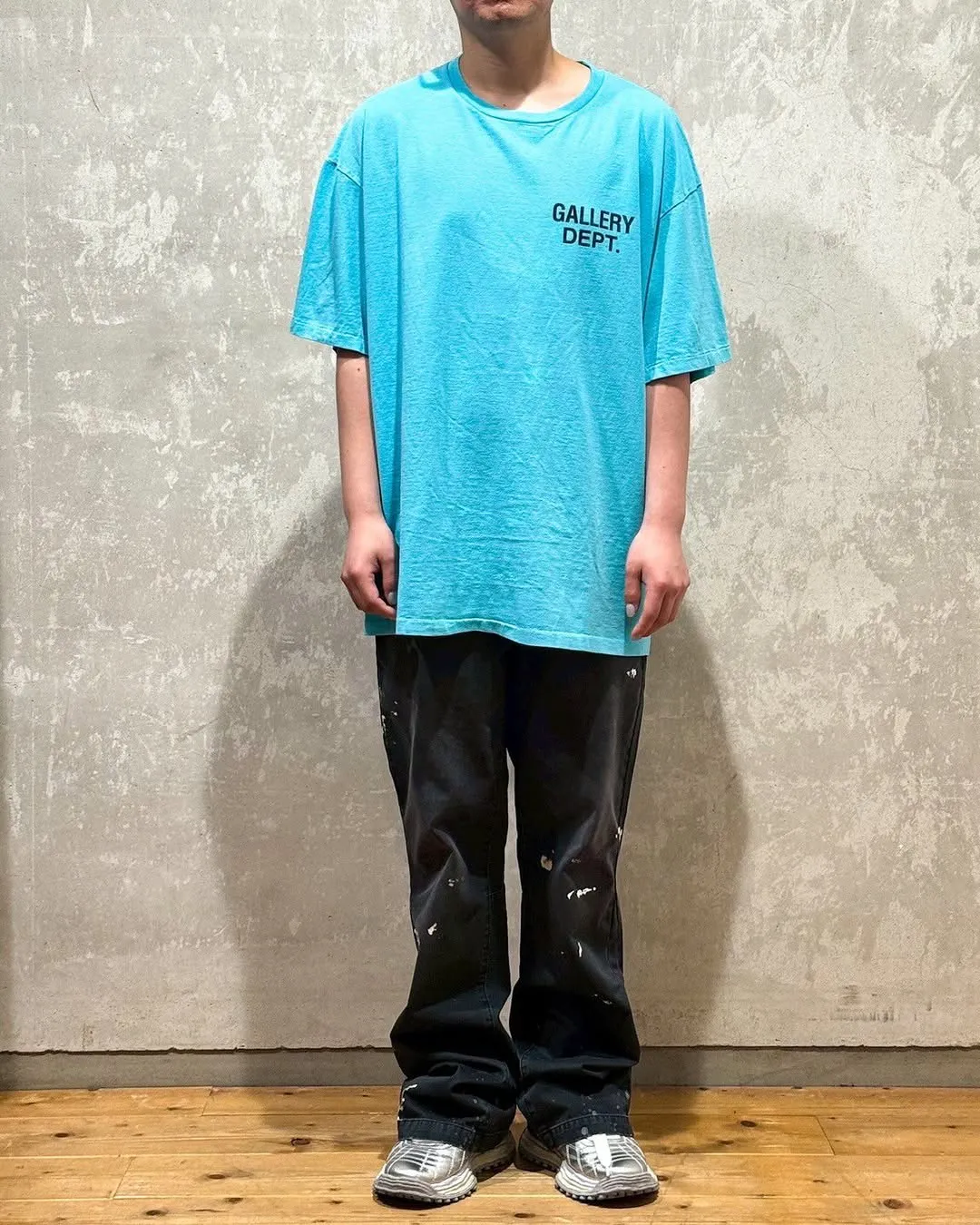 GALLERY DEPT. SOUVENIR TEE/LIGHT TEAL Lake Blue English S-XL Original consistent OE yarn tube weaving No side seam fabric Garment dyeing No color difference Printing and heavy washing to make the effect simulate natural distressing Correct accessories Top purchasing level